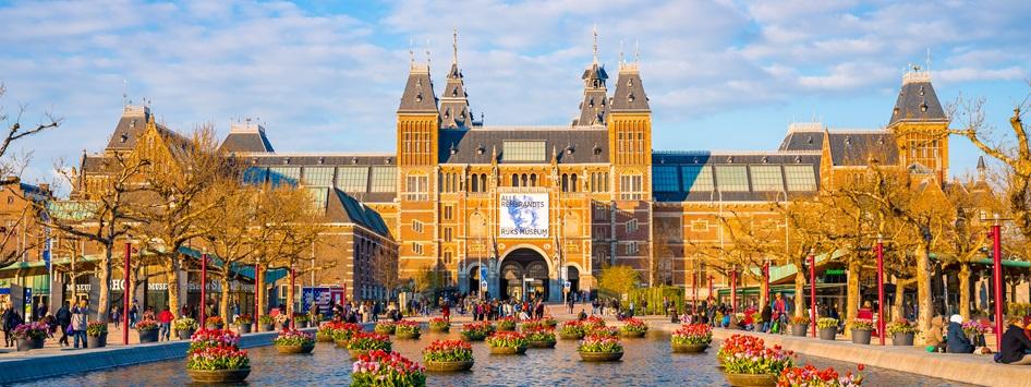 Het Rijksmuseum in Amsterdam