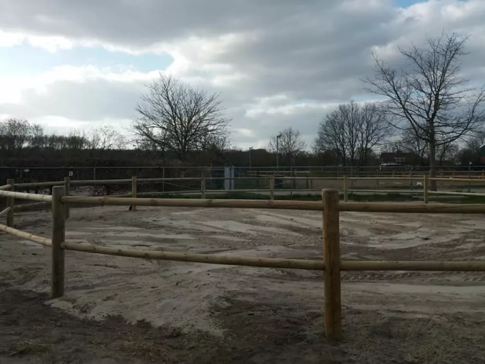 Manege Het Ros Longeercirkel