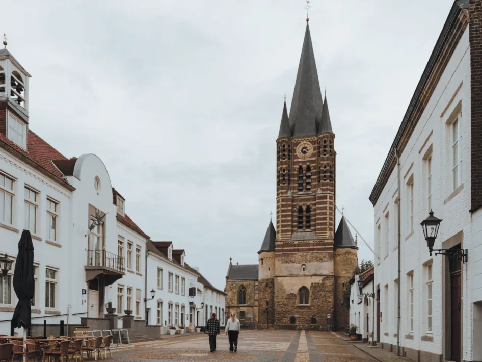 Cuypersfietsroute: Maasdorpen van de Meester