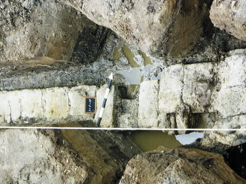 Kasteelboerderij Hof Tgen Raede Fundamenten