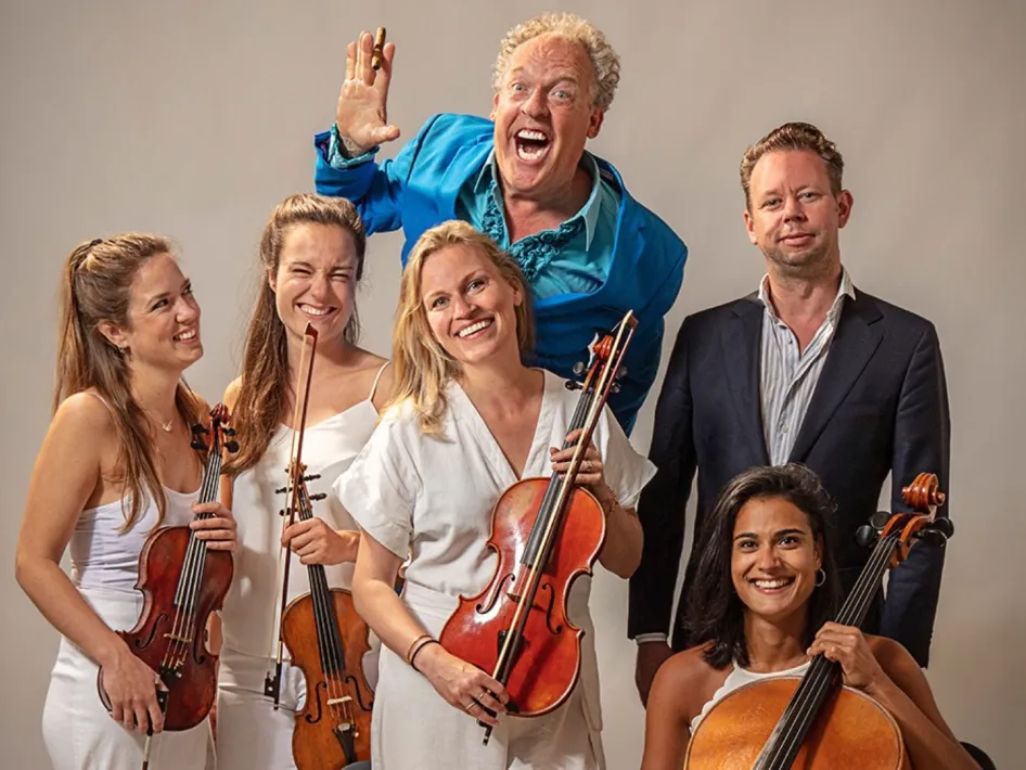 Bert Visscher met pianist Reinout Douma en strijkkwartet