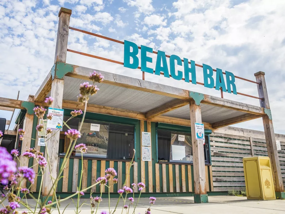 Die Beach Bar, der Ort für alle Snacks und Getränke während Ihres Besuchs