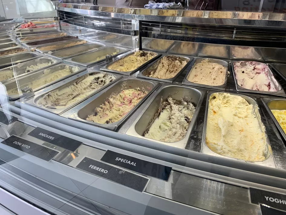 Das Eisangebot der Eiscafé Clevers Roermond