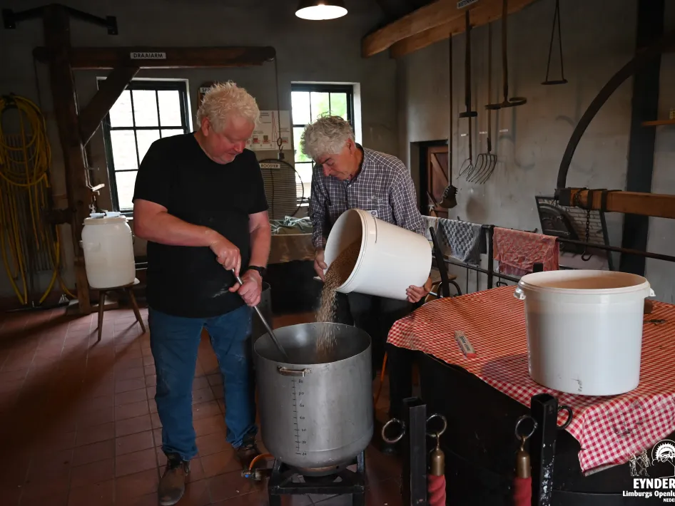 bierbrouwers in actie 