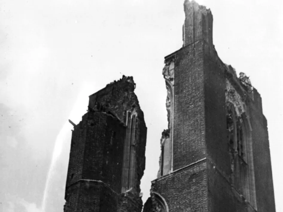 De opgeblazen toren van de Kathedraal in Roermond