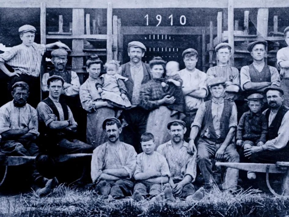 Groepsfoto van De Brikkenbekkers in het Maasland