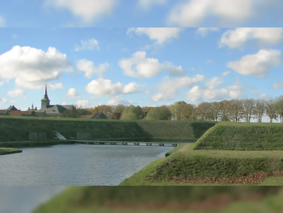 Gereconstrueerde Vestingwerken Stevensweert - Themawandeling langs de schatten van het Eiland in de Maas