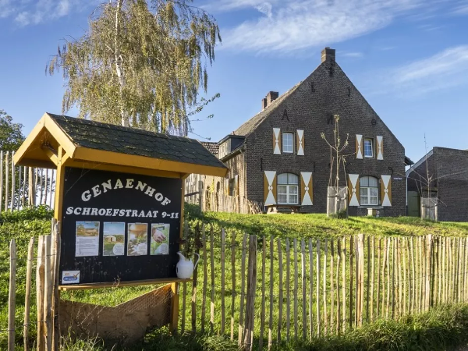 De 17e-eeuwse Maasdalhoeve van Genaenhof