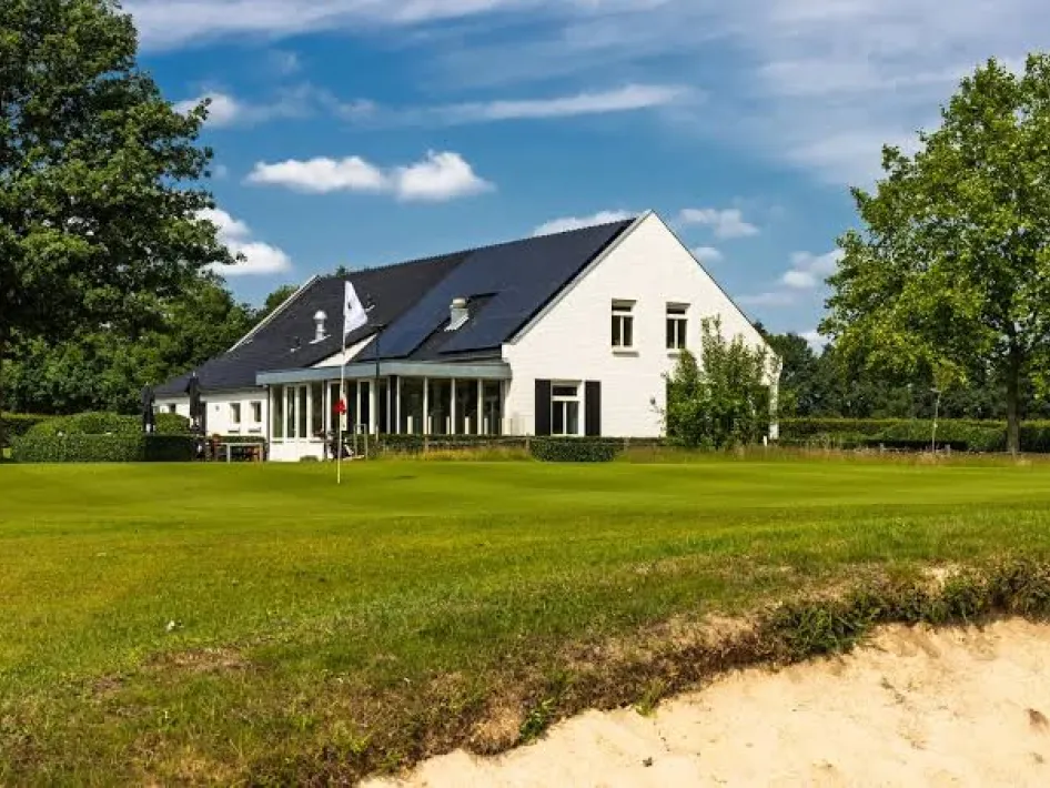 Golfclub Land van Thorn in Hunsel, eerste locatie van het Art Dinner tijdens het Kunst en Cultuur Weekend Leudal.