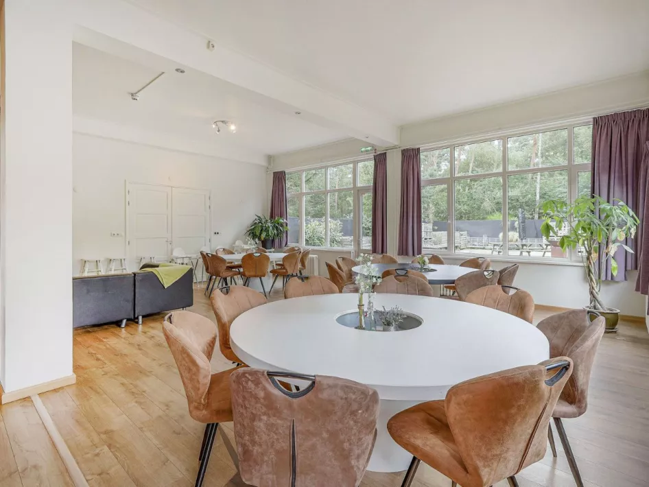 Opstelling stoelen in een ruimten