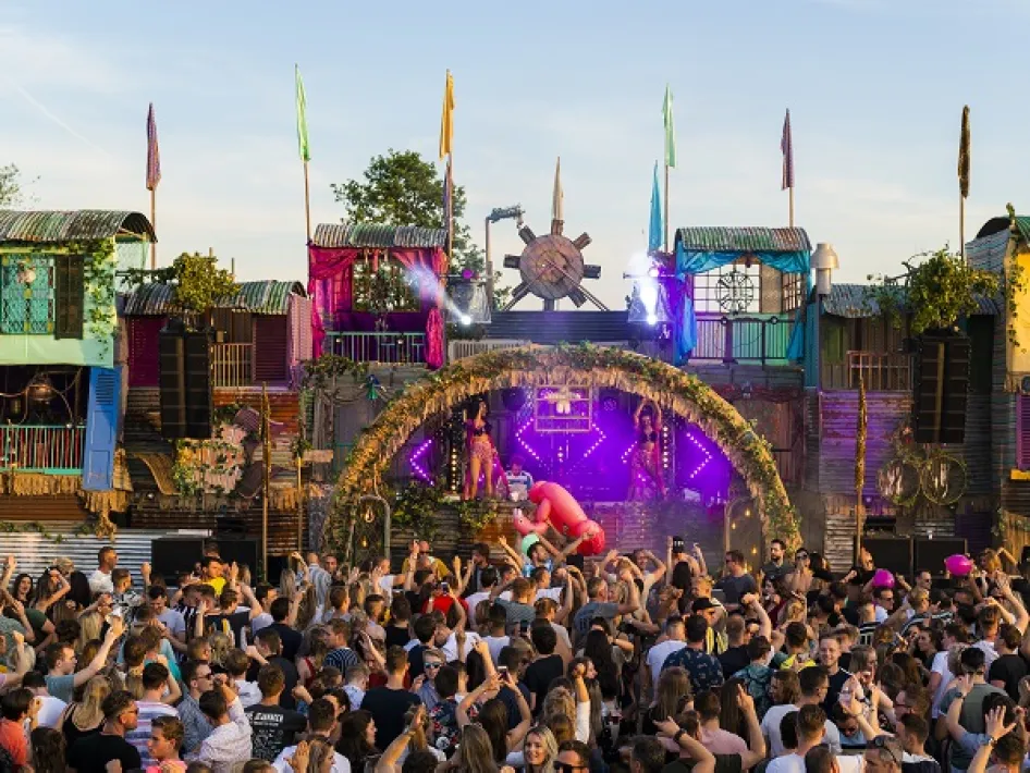 Eén van de area's van Op Dreef Festival 2025