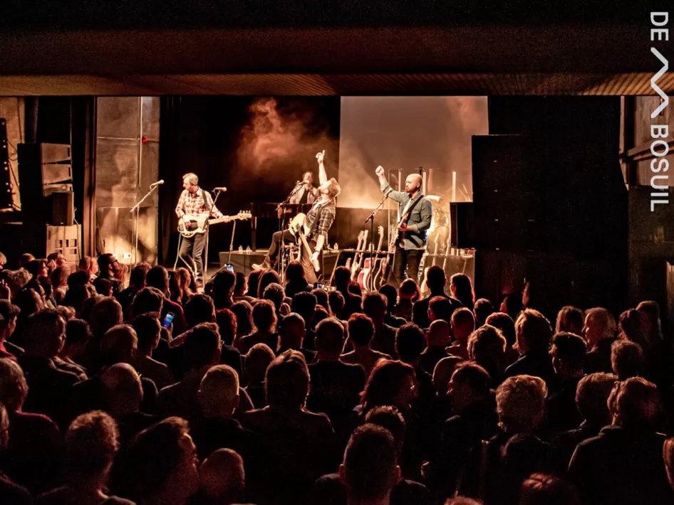 Weer een foto van een band die aan het optreden is in De Bosuil in Weert