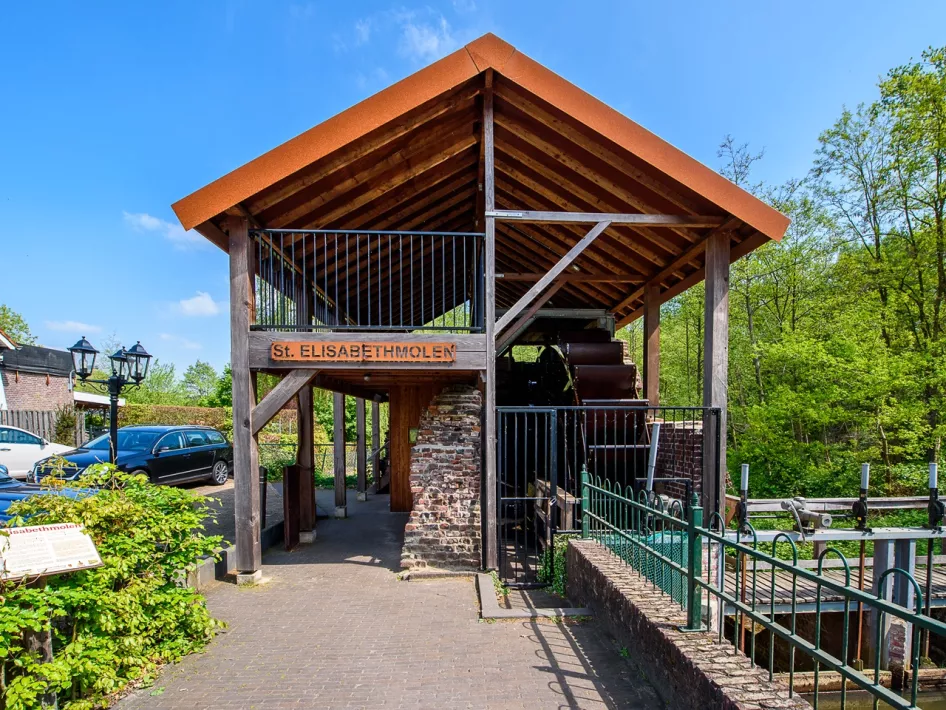 Vorderansicht der St. Elisabeth Mühle