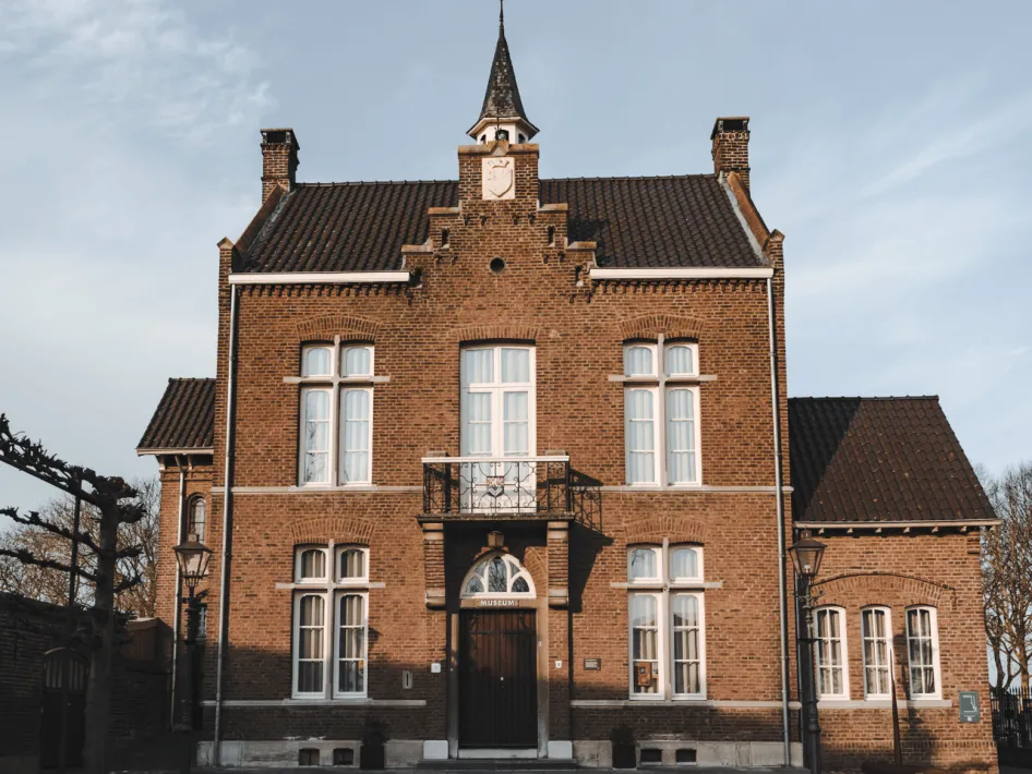 Cuypersfietsroute: Maasdorpen van de Meester