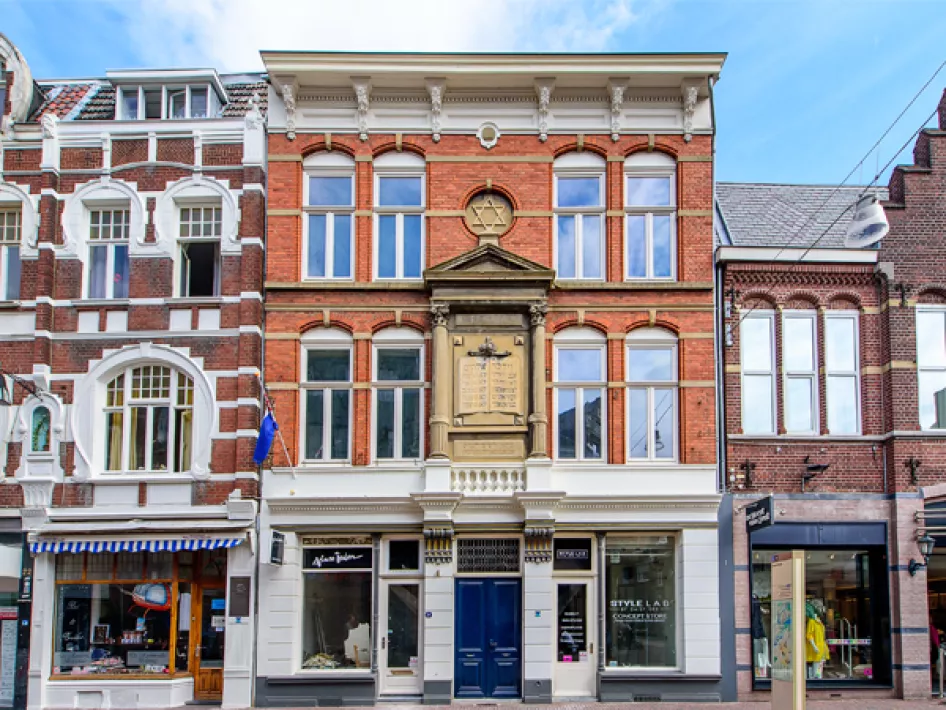Synagoge binnenstad Roermond