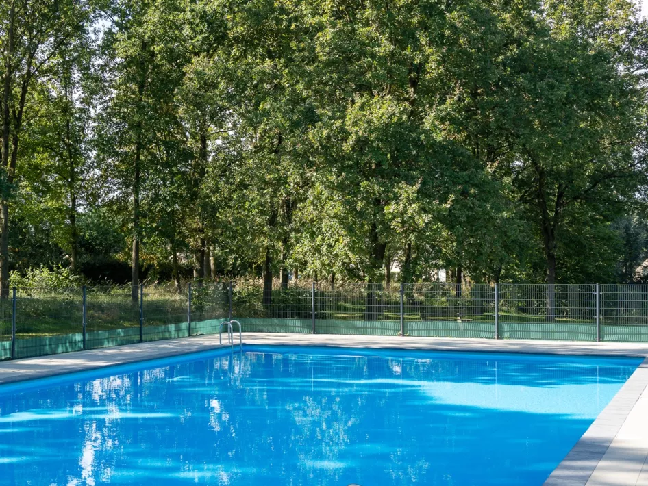 The pool at 't Posterbos looks beautiful