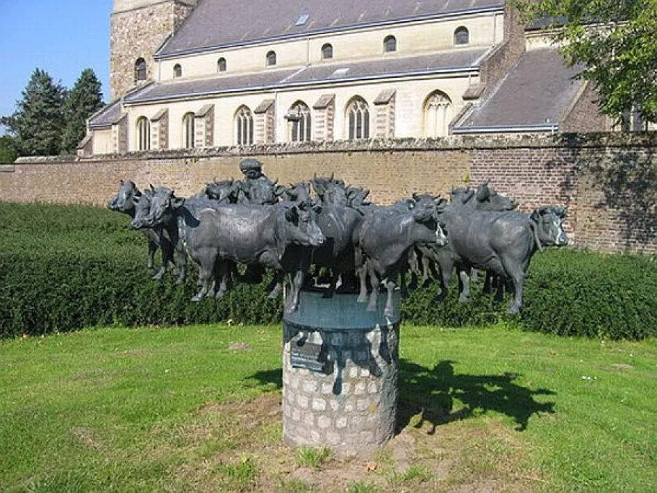 Standbeeld Koeweide Wessem