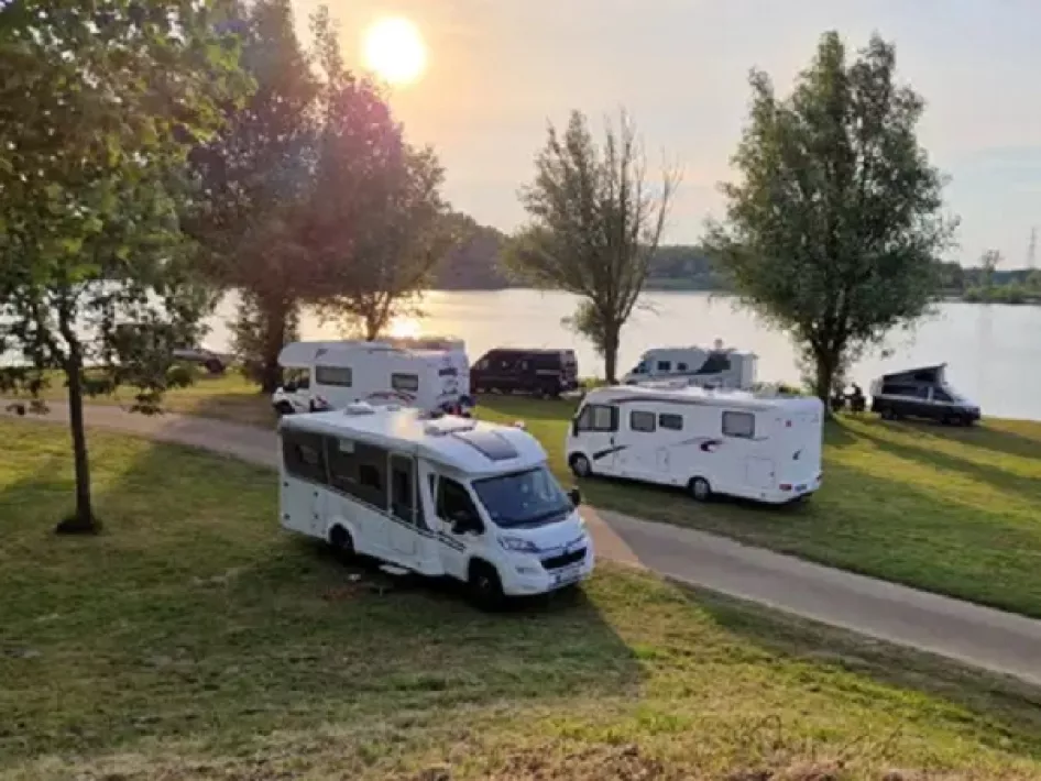Camperplaats De Maasterp