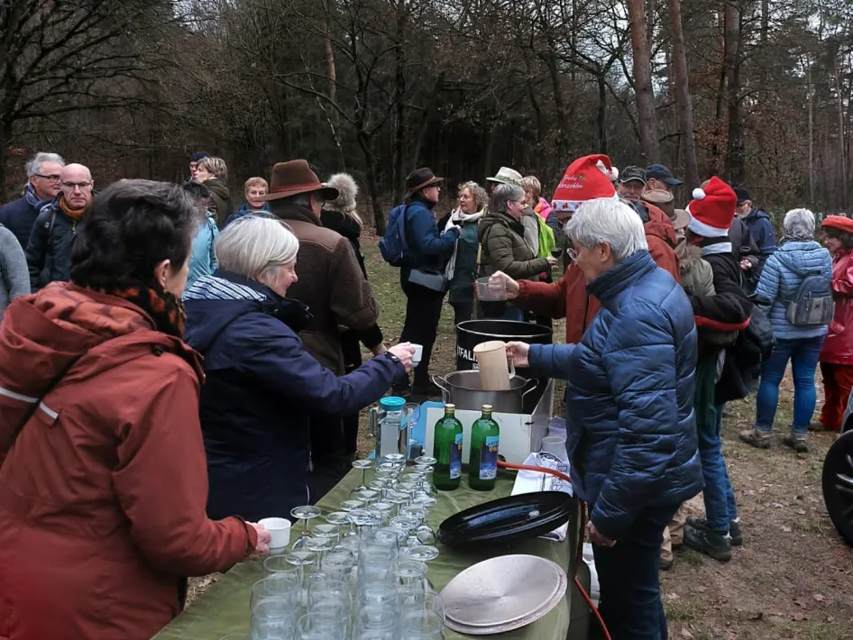 Kerstwandeling Swalmen met Glühwein