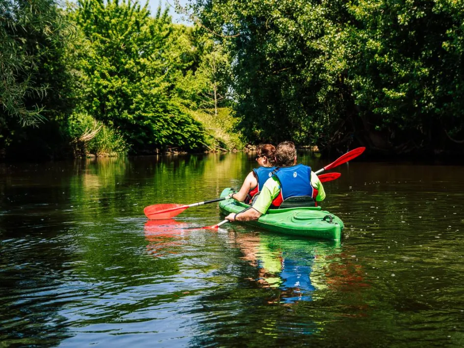 Kanovaren op de Roer. 
