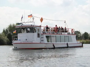 Boottocht Weert: Varen op de jubilerende vaart