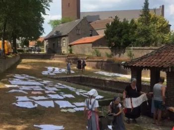 Historische wasdemonstratie in Baarlo