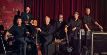 Rhobijn: 40 jaar Rowwen Hèze