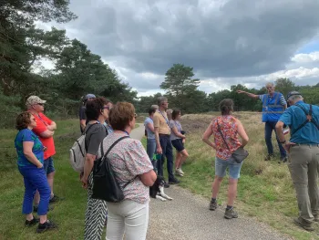 Urnenveldwandeling Weerter Stadsgidsen