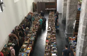 Boekenmarkt Minderbroederskerk 