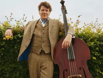 Theatervoorstelling Back to Bass-ics